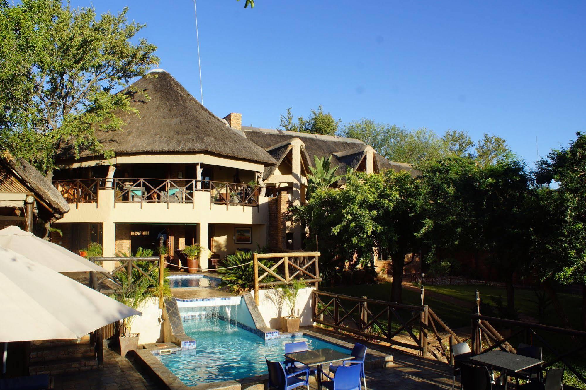Crocodile Kruger Safari Lodge Marloth Park Eksteriør bilde